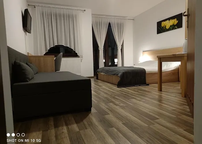 Проживание в семье Frajdaa *