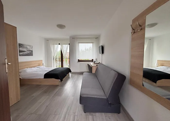 Проживание в семье Frajdaa